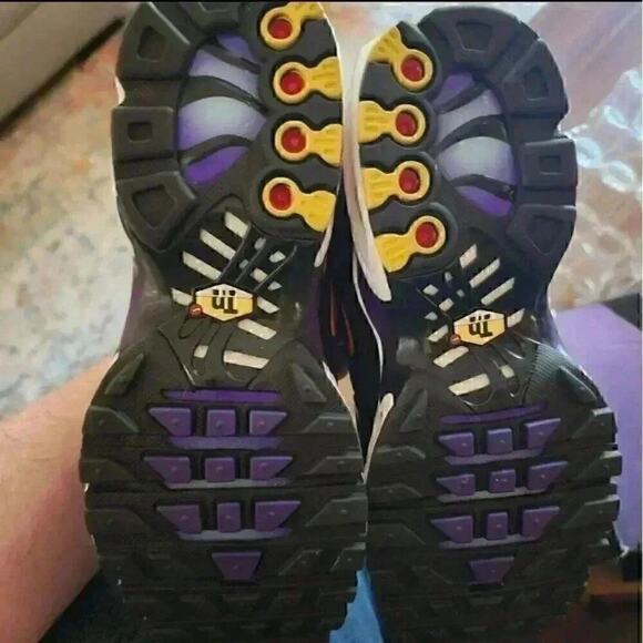 Sz Men 4 Women 5.5- Nike Air Max Plus Voltage Purple 2018 rare jordan NIB - Picture 6 of 15